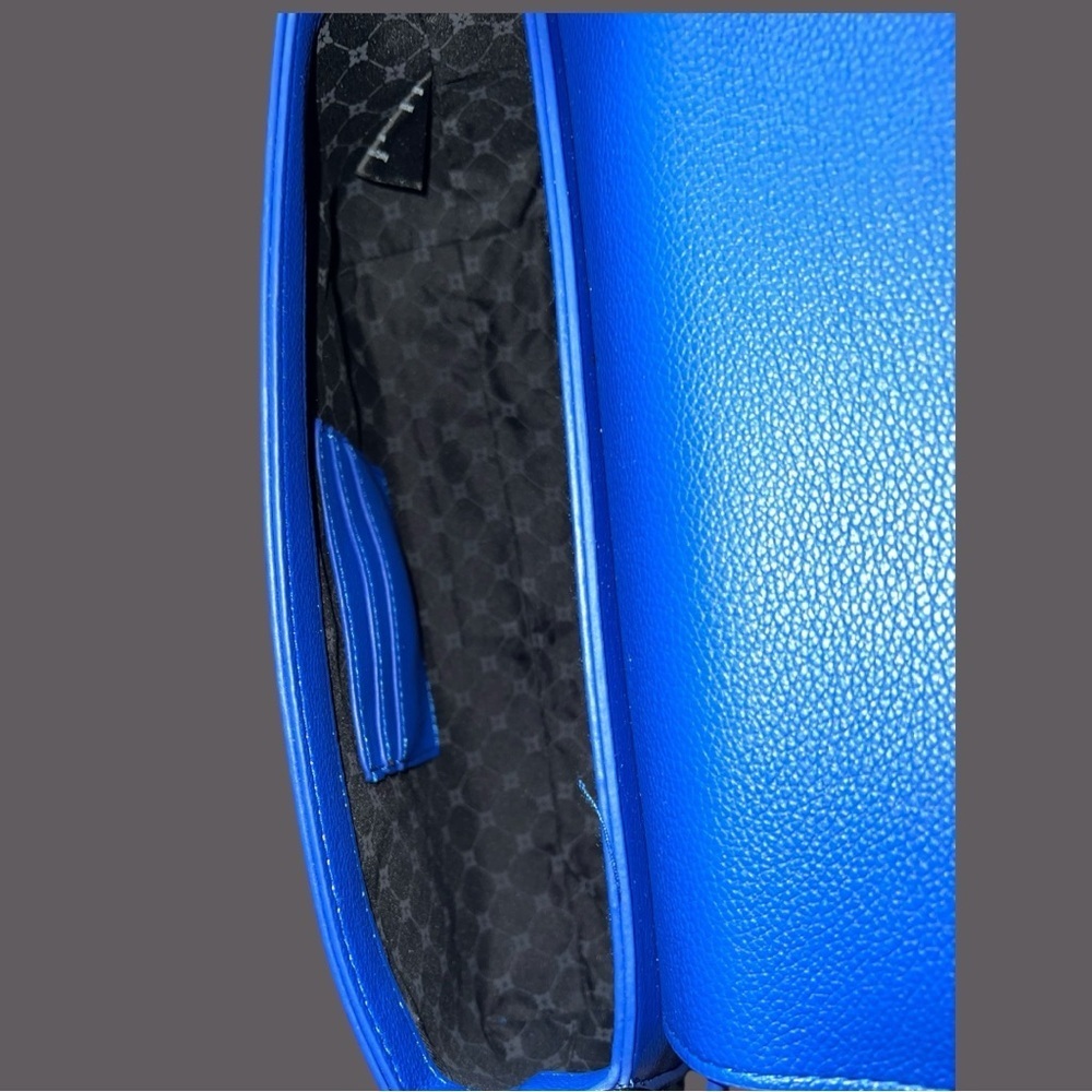 BCBGeneration Asymmetrical Shoulder Bag, NEW - Picture 6 of 6